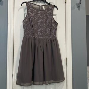 Xhilaration Floral & Sheer Gray Taupe Dress size Large